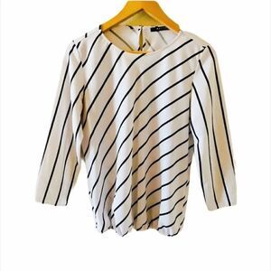 Mohito Women’s Long Sleeves Blouse